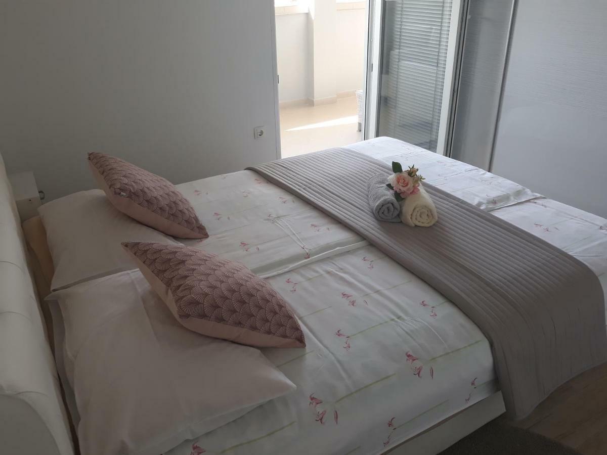 מדולין Apartma Solmar מראה חיצוני תמונה