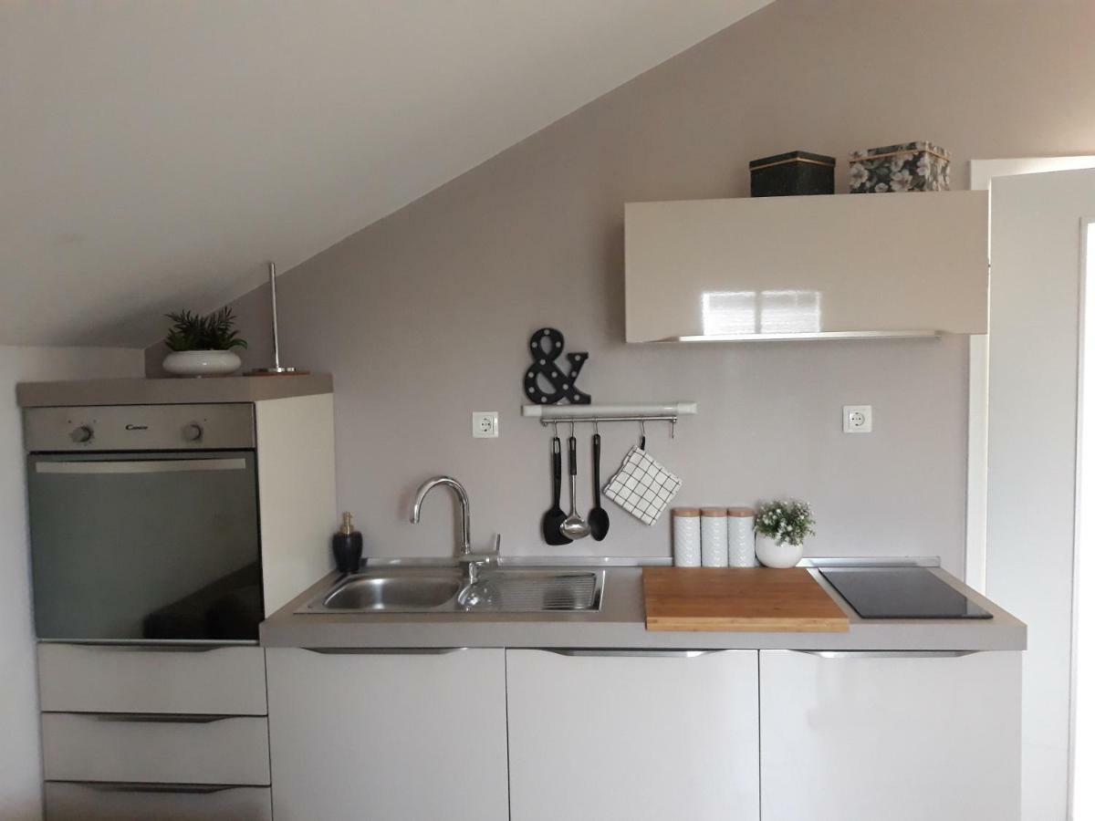 מדולין Apartma Solmar מראה חיצוני תמונה